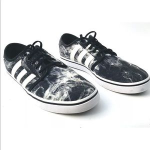Adidas seeley skater shoes